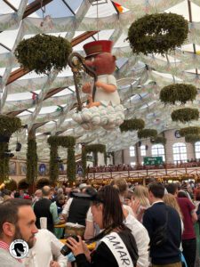 Picture of the croun in the Hofbrau tent during Oktoberfest