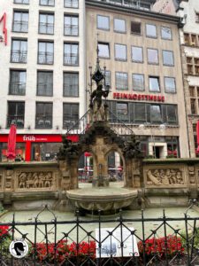 Fountain on the Dom Platz