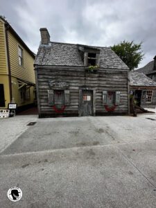 Image of the oldest schoolhouse